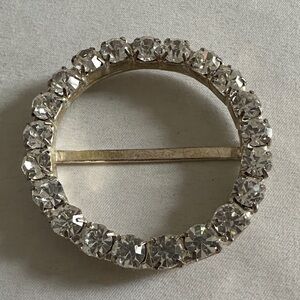 Elegant Ladies Silver Crystal Circle Belt Buckle